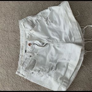 american eagle white jean shorts